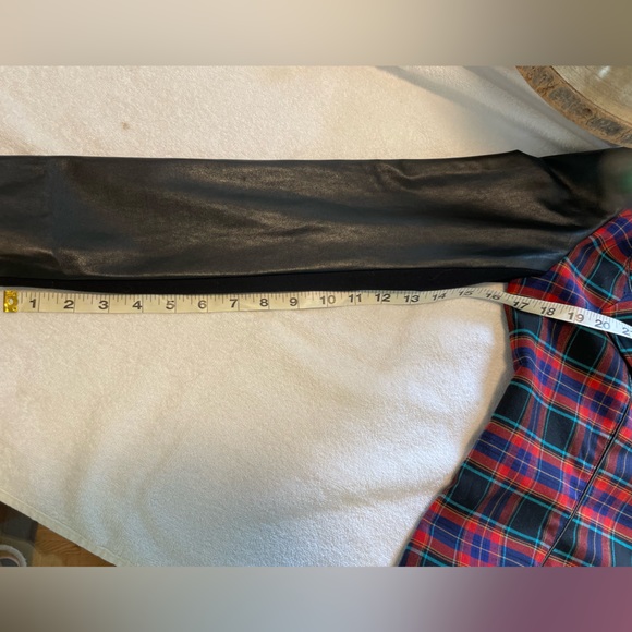 EUC Bianca Nygard cropped plaid jacket - Picture 9 of 10